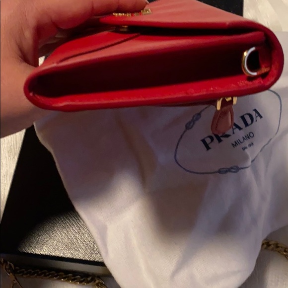 New sold-out! Prada wallet on a chain 3 way - Picture 9 of 10
